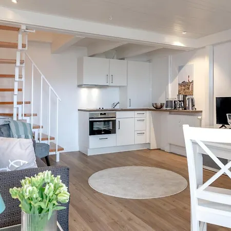 Kleine Kajuete Ad 6 App_ *