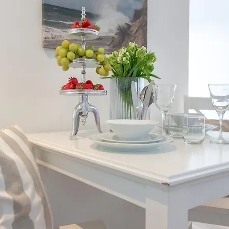 Kleine Kajuete Ad 6 App_ *