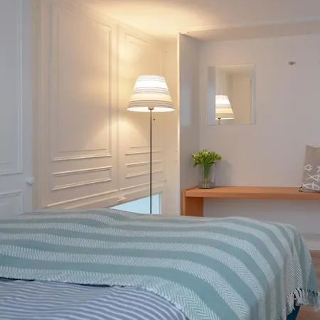 Kleine Kajuete Ad 6 App_ Westerland